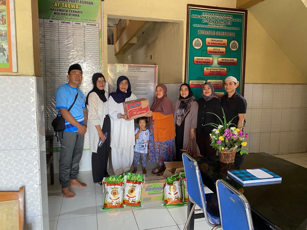 Rangkaian Dies Natalis ke-27, FIB Unkhair Berbagi di Panti Asuhan At-Taqwa